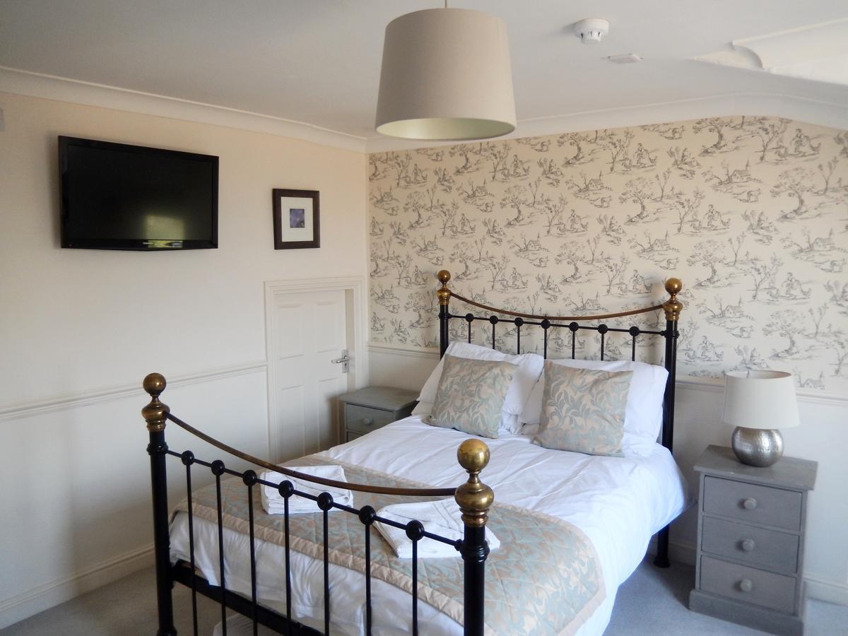 Newport Guest House Линкольн Экстерьер фото
