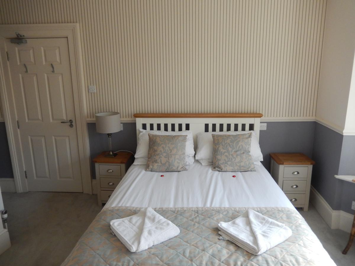 Newport Guest House Линкольн Экстерьер фото