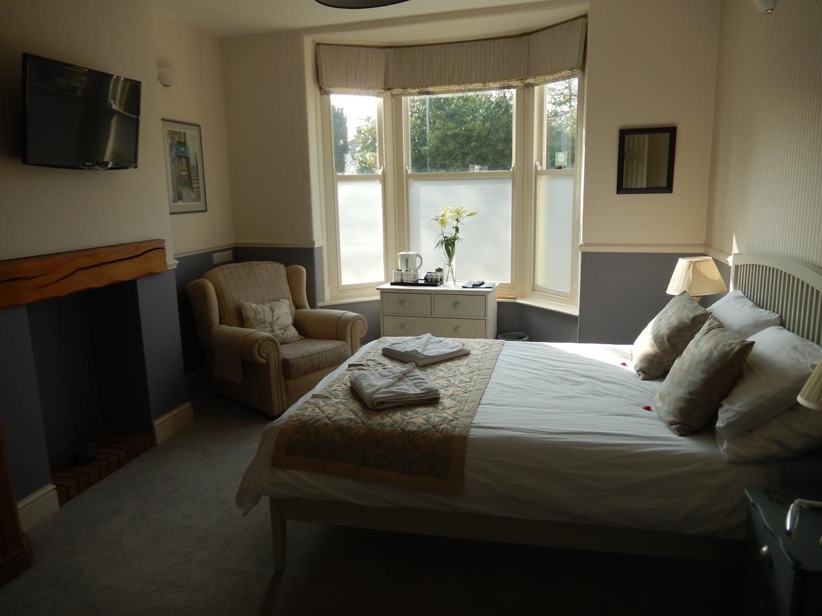 Newport Guest House Линкольн Экстерьер фото